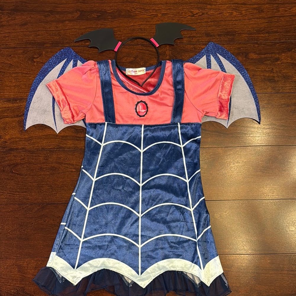 Kids Vampirina Costume with Wings and Headband size 4T